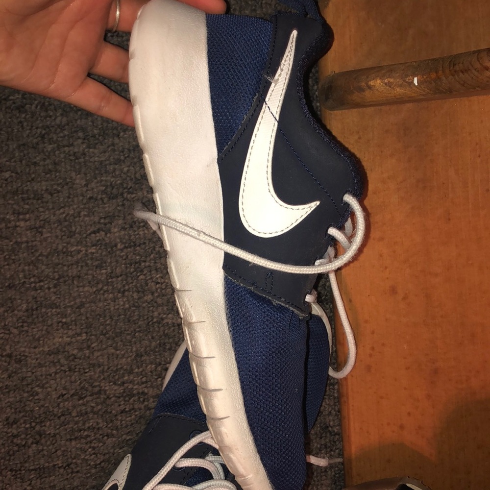 nike roshes